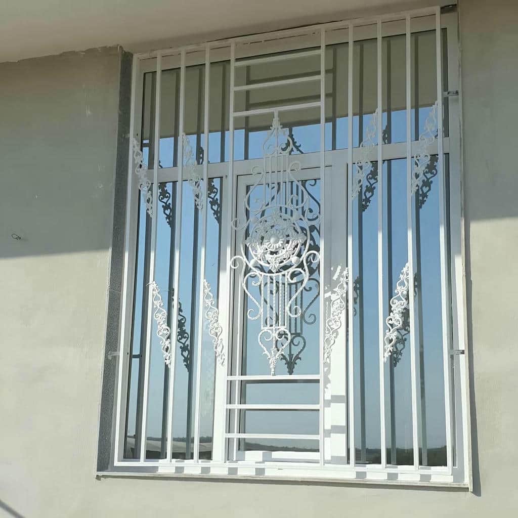 کارخانه حفاظ پنجره رنگ ضدزنگ در محمدشهر