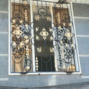 حفاظ پنجره در شهرکرد