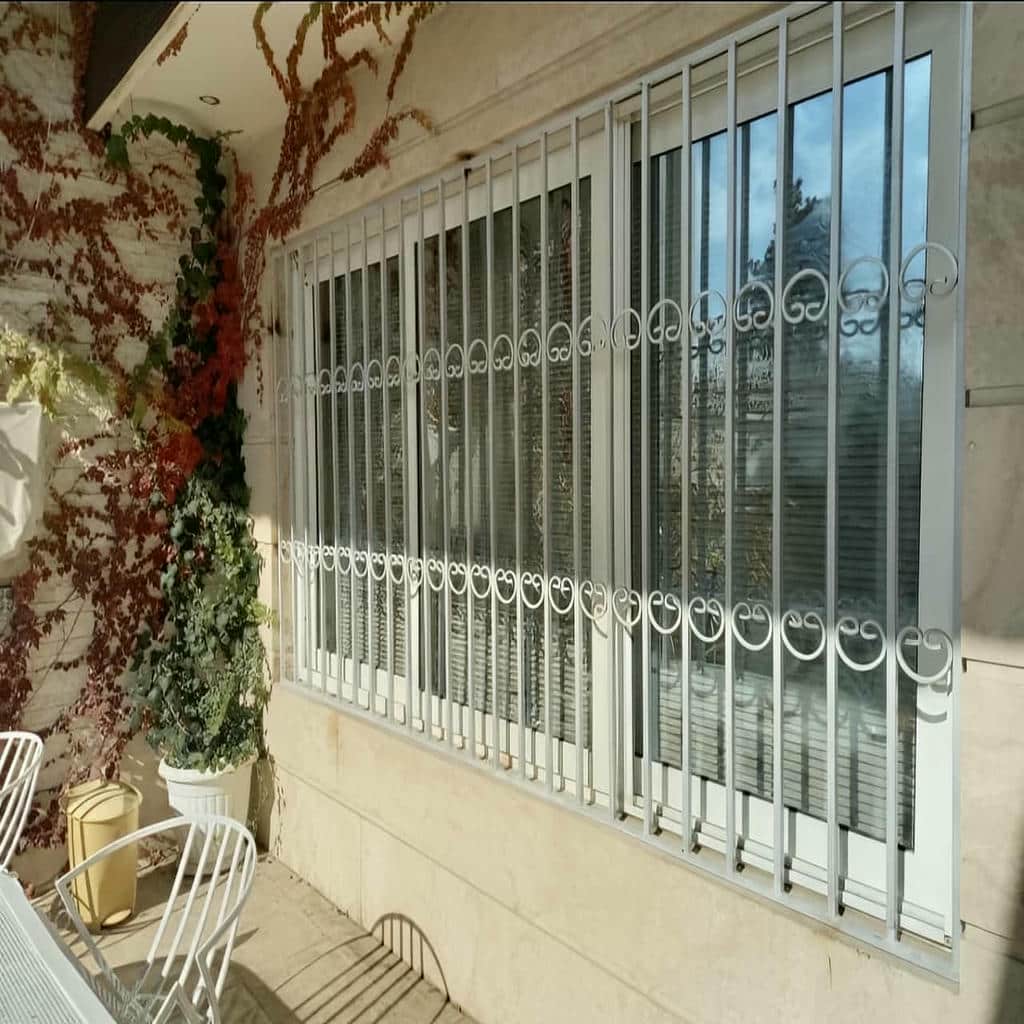 قیمت حفاظ پنجره فرفورژه کلاسیک در لواسان