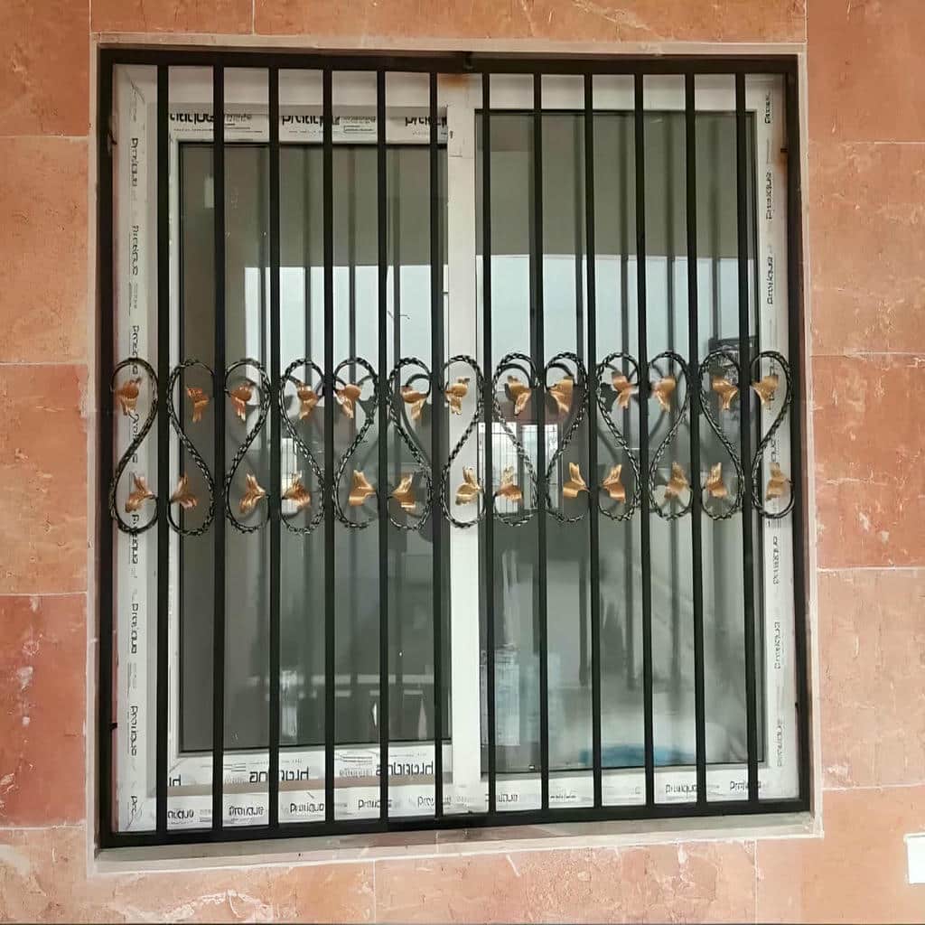 خرید حفاظ پنجره فرفورژه کلاسیک در یاسوج