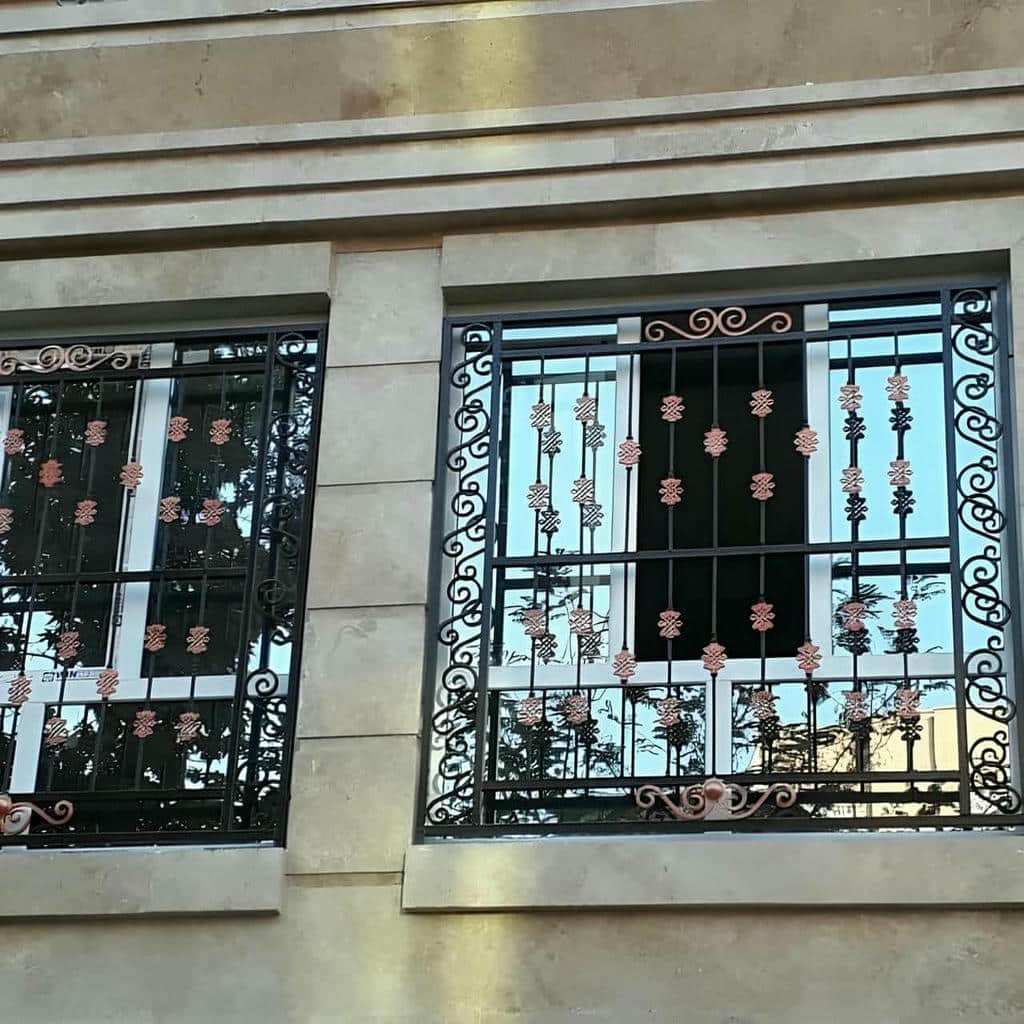 خرید حفاظ پنجره فرفورژه کلاسیک در یزد
