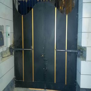 جک درب پارکینگ در شیراز