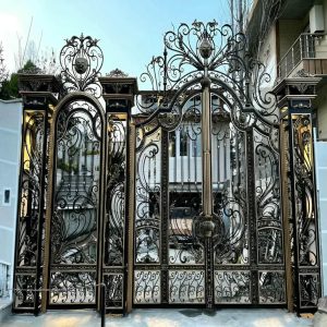 درب حیاط ویلایی در مهرشهر کرج