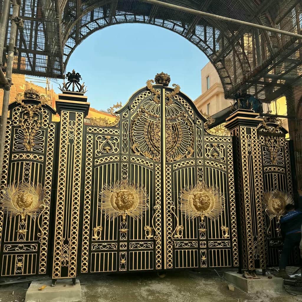 درب حیاط ویلایی در قشم