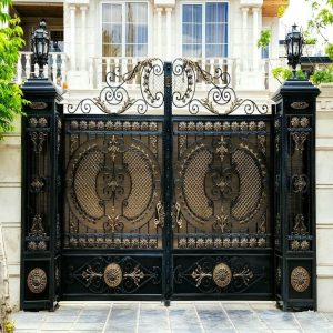 درب حیاط ویلایی در سمنان