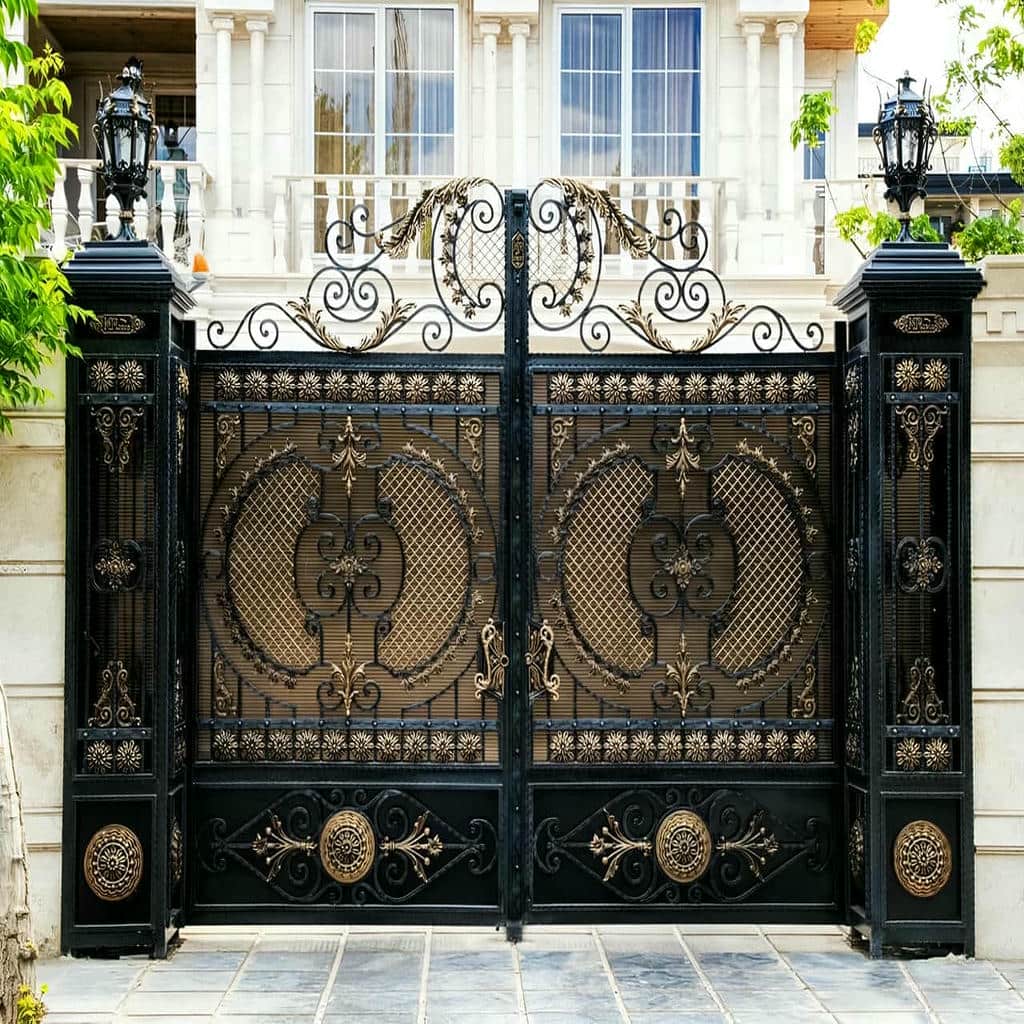 درب حیاط ویلایی در سمنان