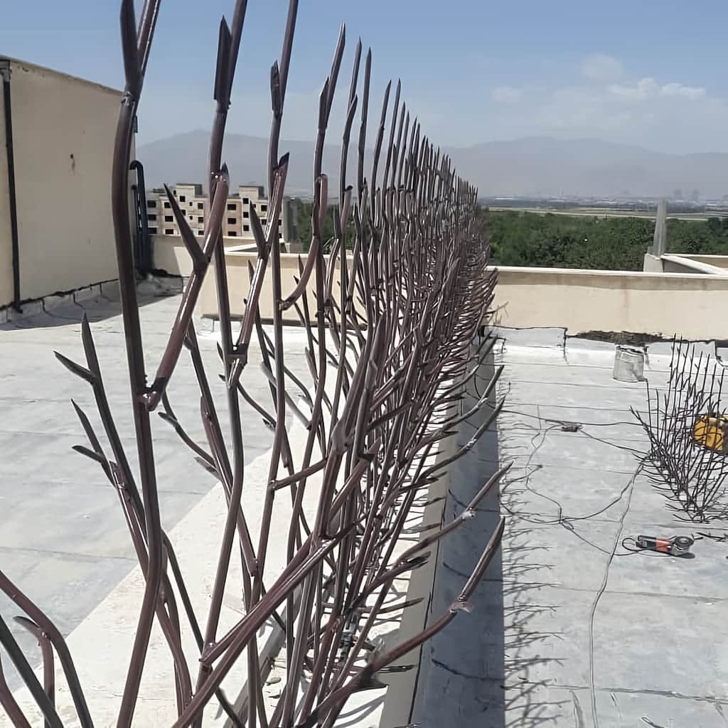 حفاظ شاخ گوزنی خار دار با میلگرد مقاوم بدنه