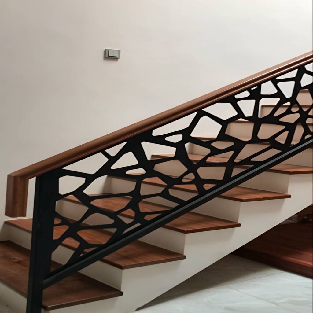 نرده سی ان سی برای سفارش نما