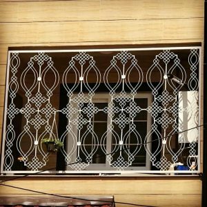 حفاظ پنجره ثابت یا بازشو انتخاب مناسب برای امنیت و کاربری بهتر