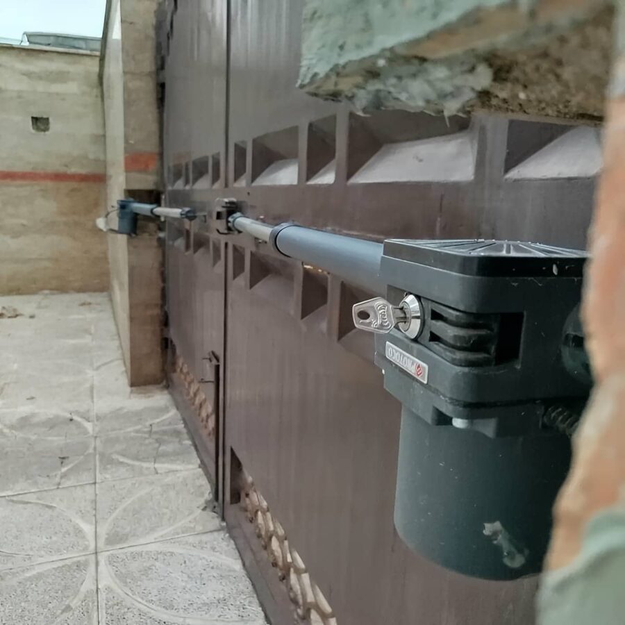 جک درب برقی پارکینگ ساختمان با موتور خارجی