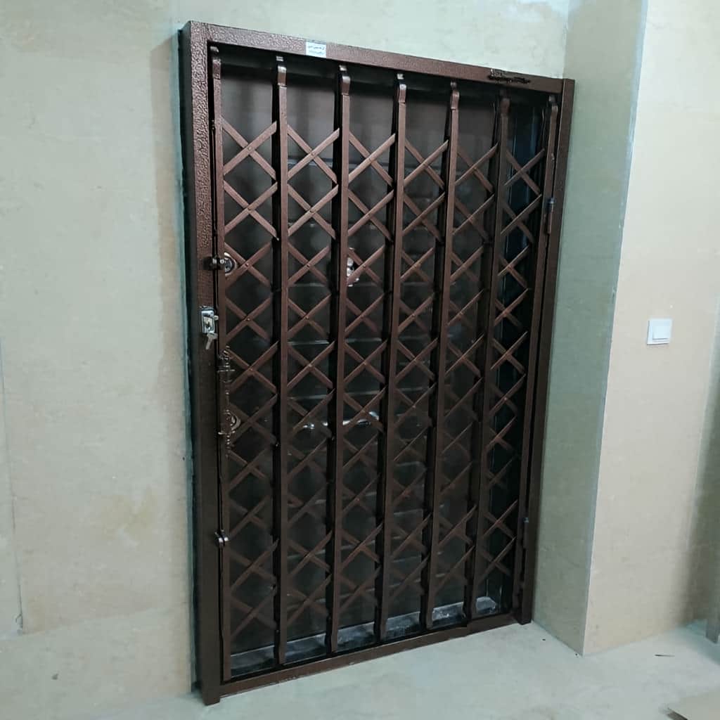 خرید درب آکاردئونی پنج گل دوبل با قاب متناسب