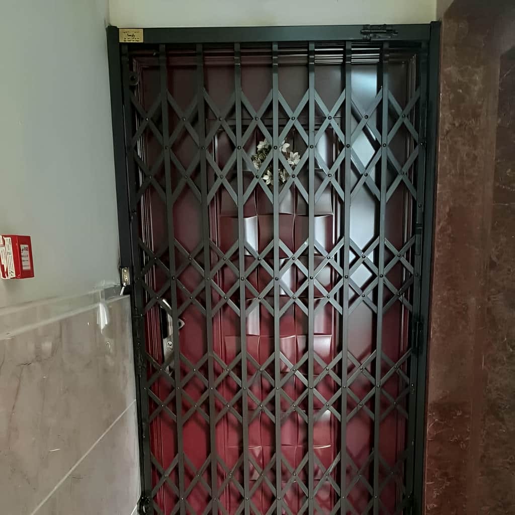 سفارش درب آکاردئونی چهار گل لوزی متناسب با چهارچوب