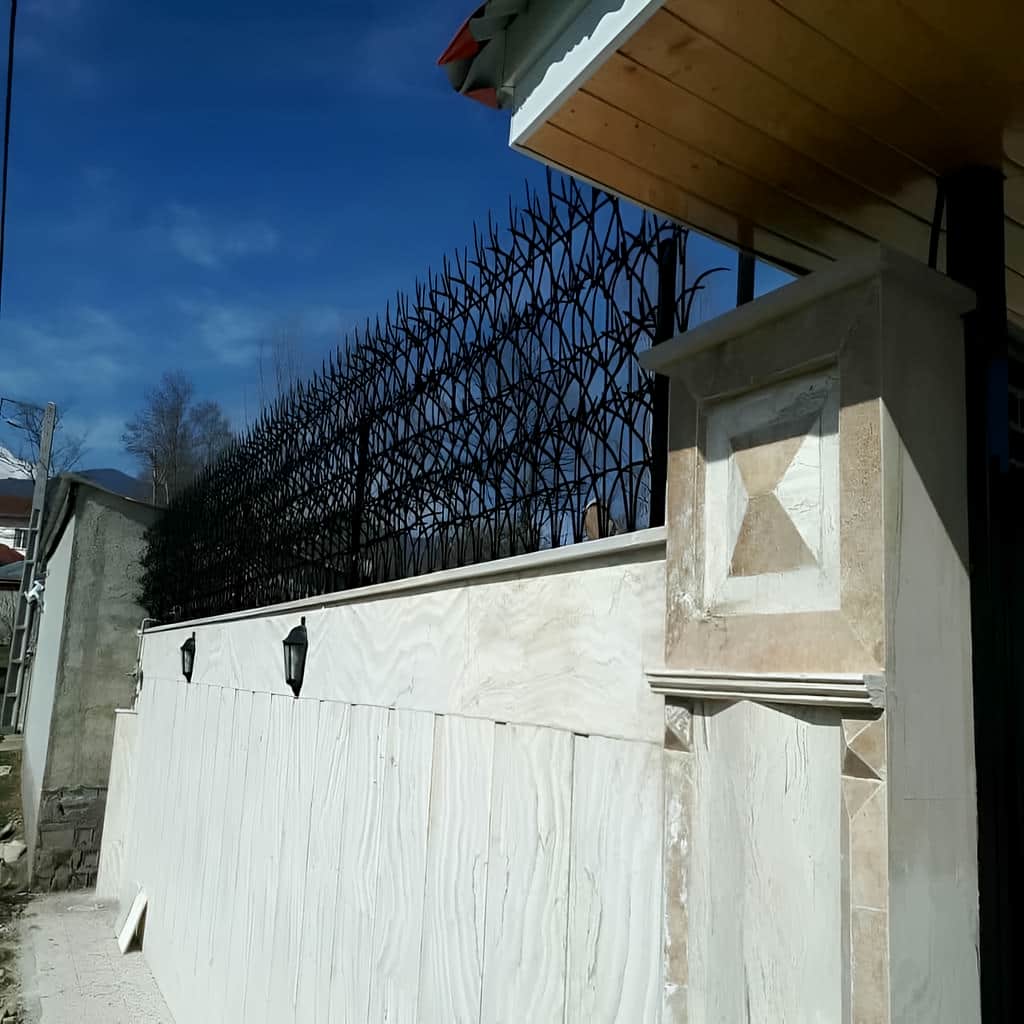 حفاظ آبشاری ساده مناسب دیوار سنگی مدرن
