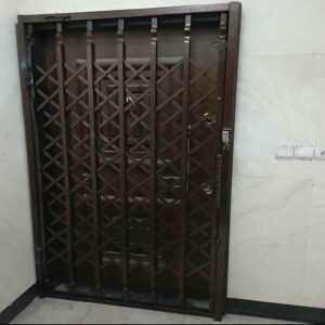 6 مدل درب آکاردئونی سلطنتی گل دار