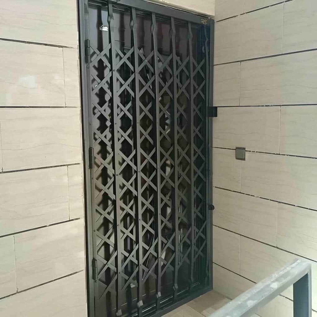 نصب درب آکاردئونی قفل مخفی کتابی با ریل تراز