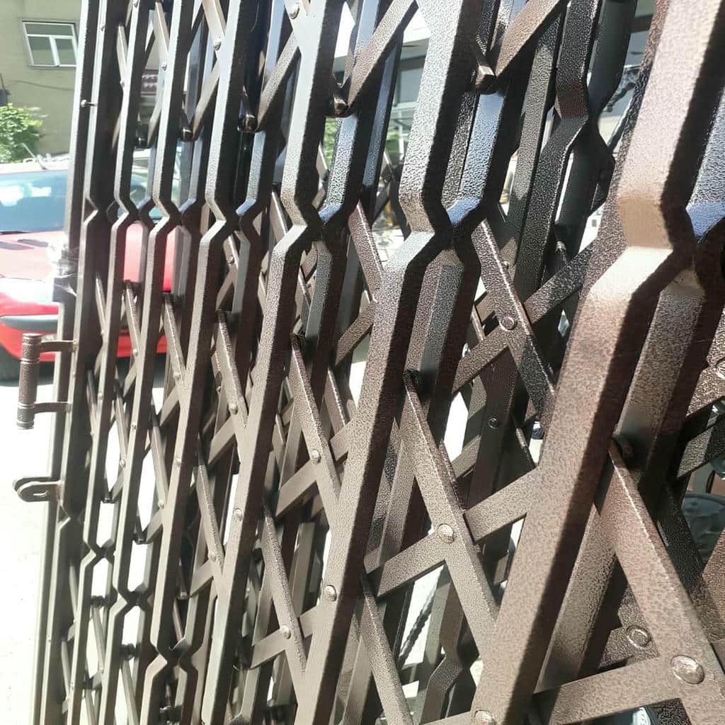 سفارش درب آکاردئونی قفل مخفی کتابی متناسب با چهارچوب