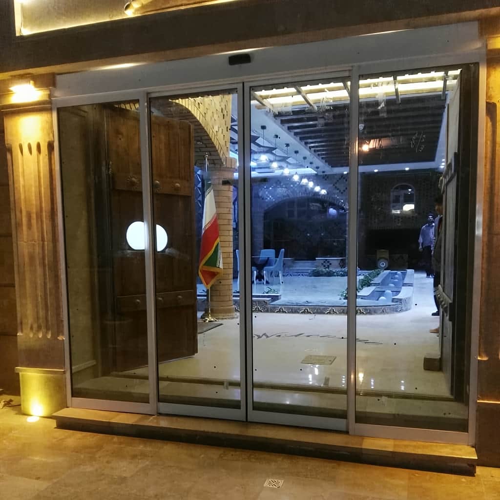 10 مدل درب اتوماتیک شیشه ای اداری کارتخوان