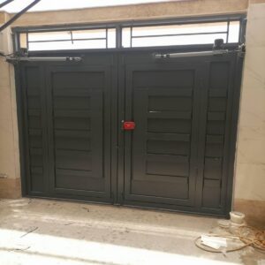 12 طرح جک بازویی درب پارکینگ دو لنگه