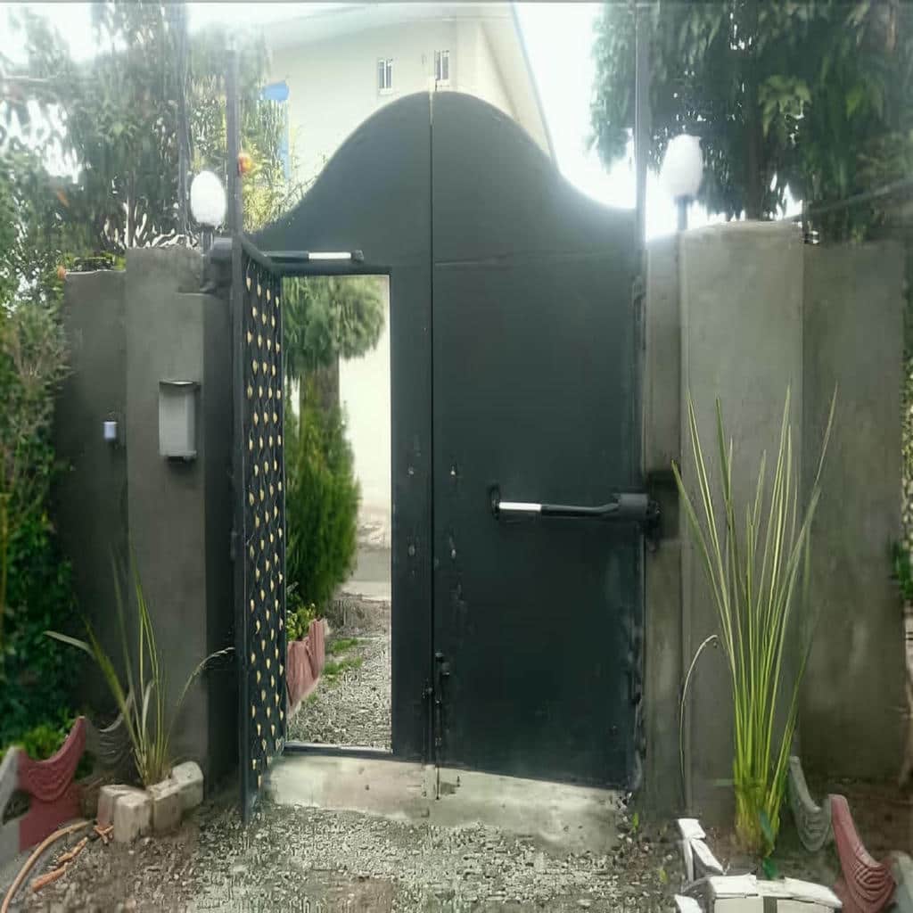 نصب و کددهی ریموت درب پارکینگ کد لرنینگ