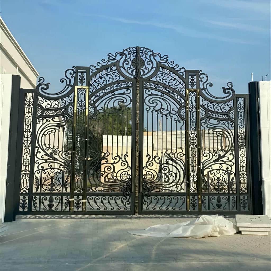 سفارش درب ویلایی برش لیزری طرح هندسی با الگوی سفارشی