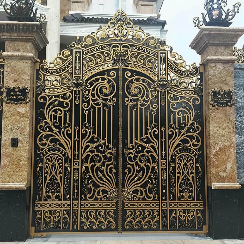 خرید درب حیاط فلزی دو لنگه هماهنگ با رنگ نما