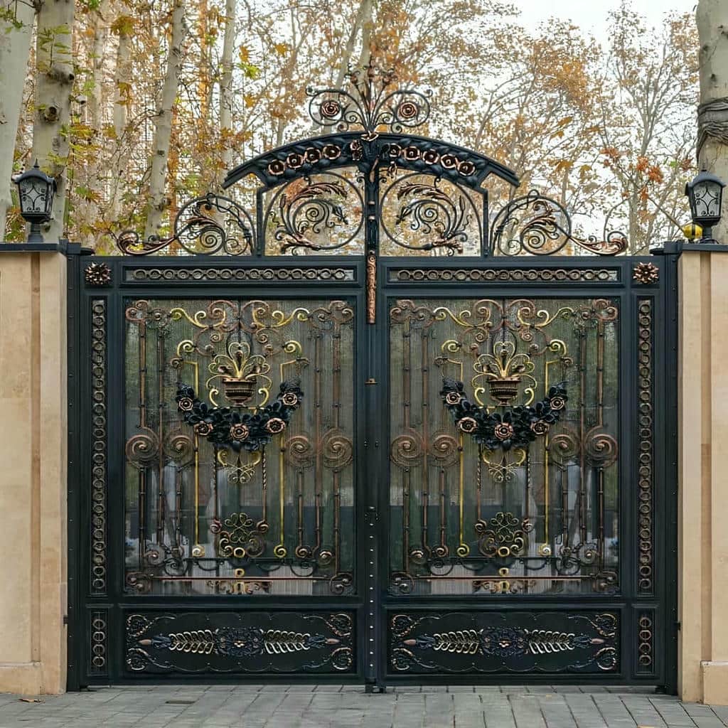 خرید درب باغی ویلایی فرفورژه با طراحی ظاهرمحور