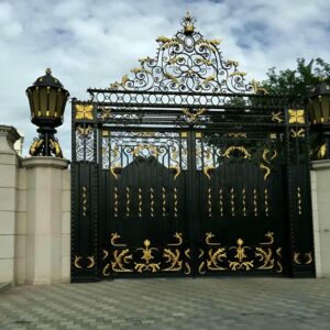 12 مدل درب حیاط نمای آجری