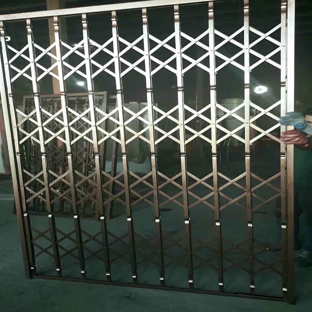 قیمت و مشخصات بهترین درب آکاردئونی