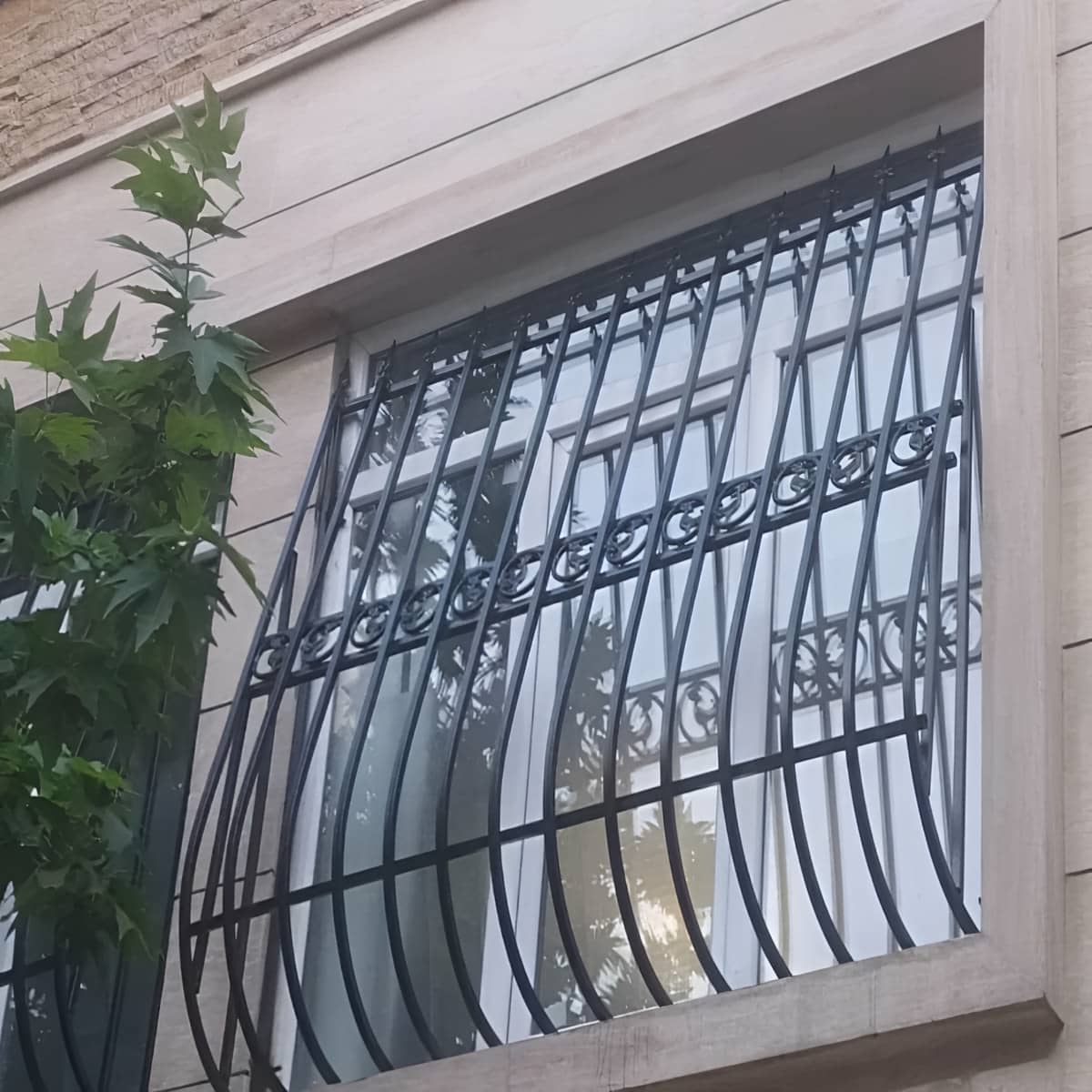 حفاظ های فلزی برای درب ها و پنجره ها