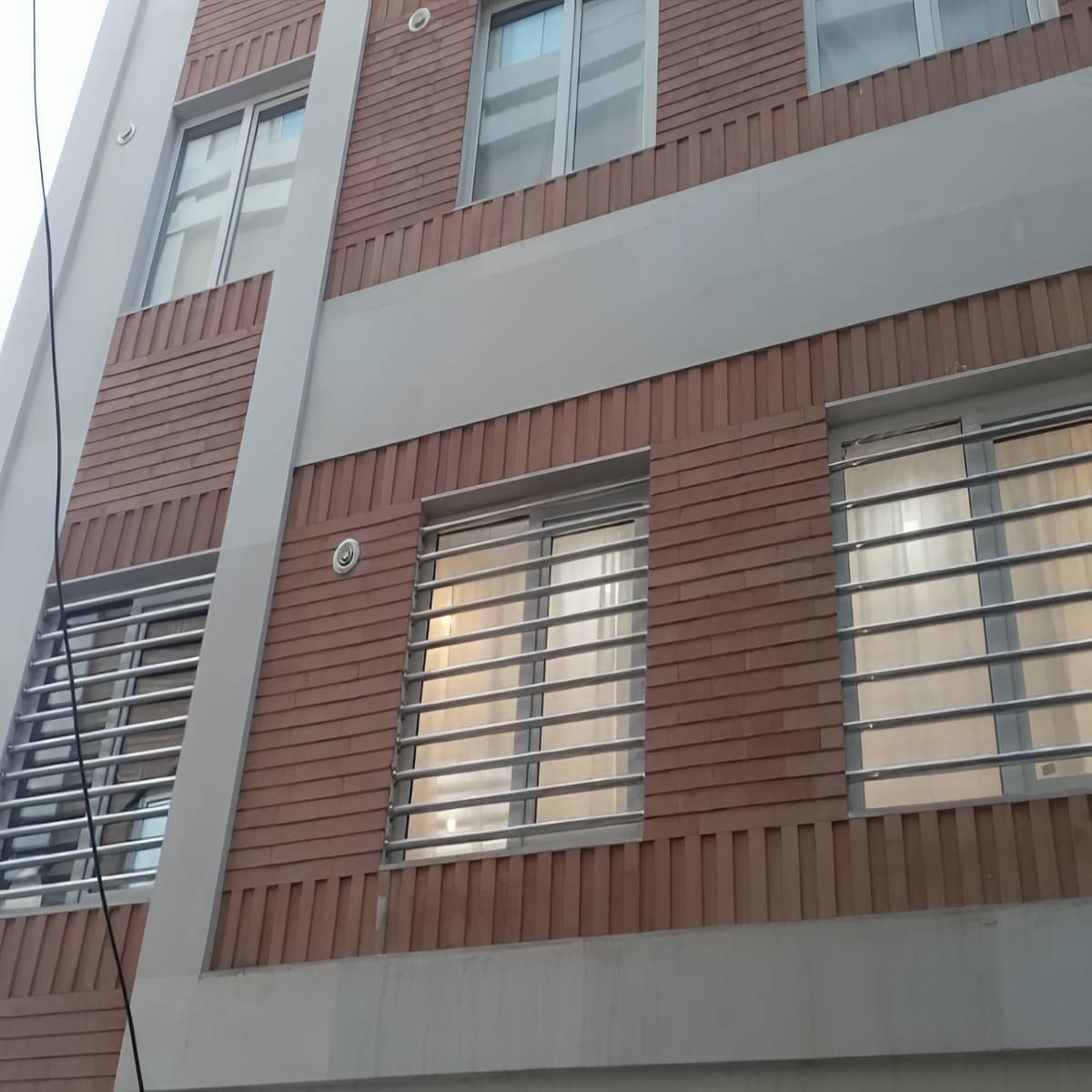 جدول مشخصات مدل های حفاظ پنجره