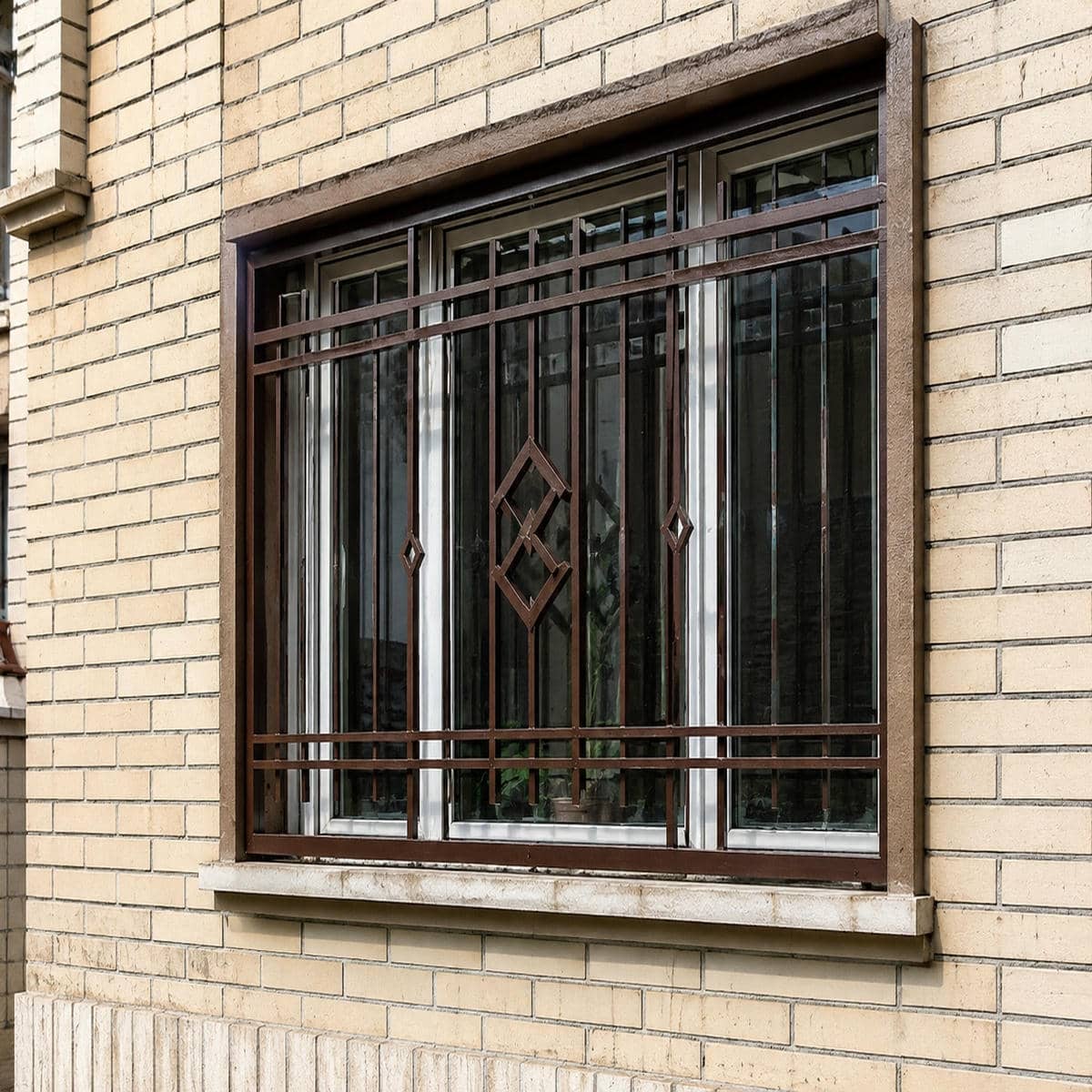 حفاظ نرده ای پنجره
