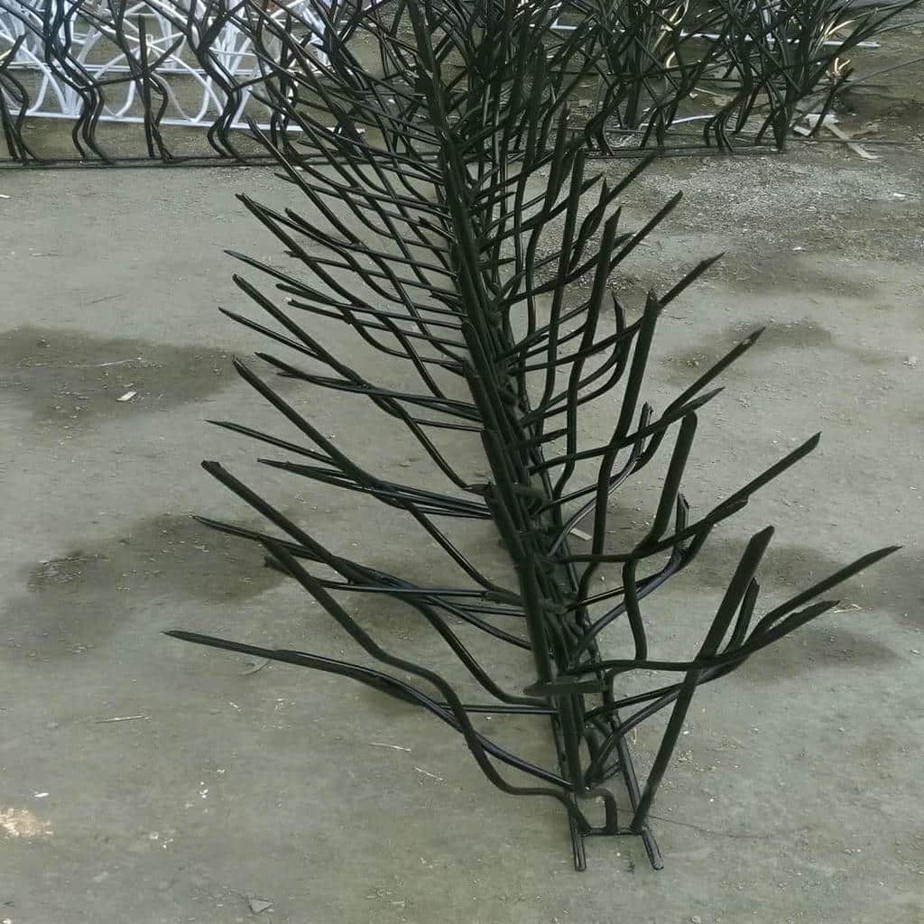 حفاظ شاخ گوزنی با ساختار فلزی مستحکم