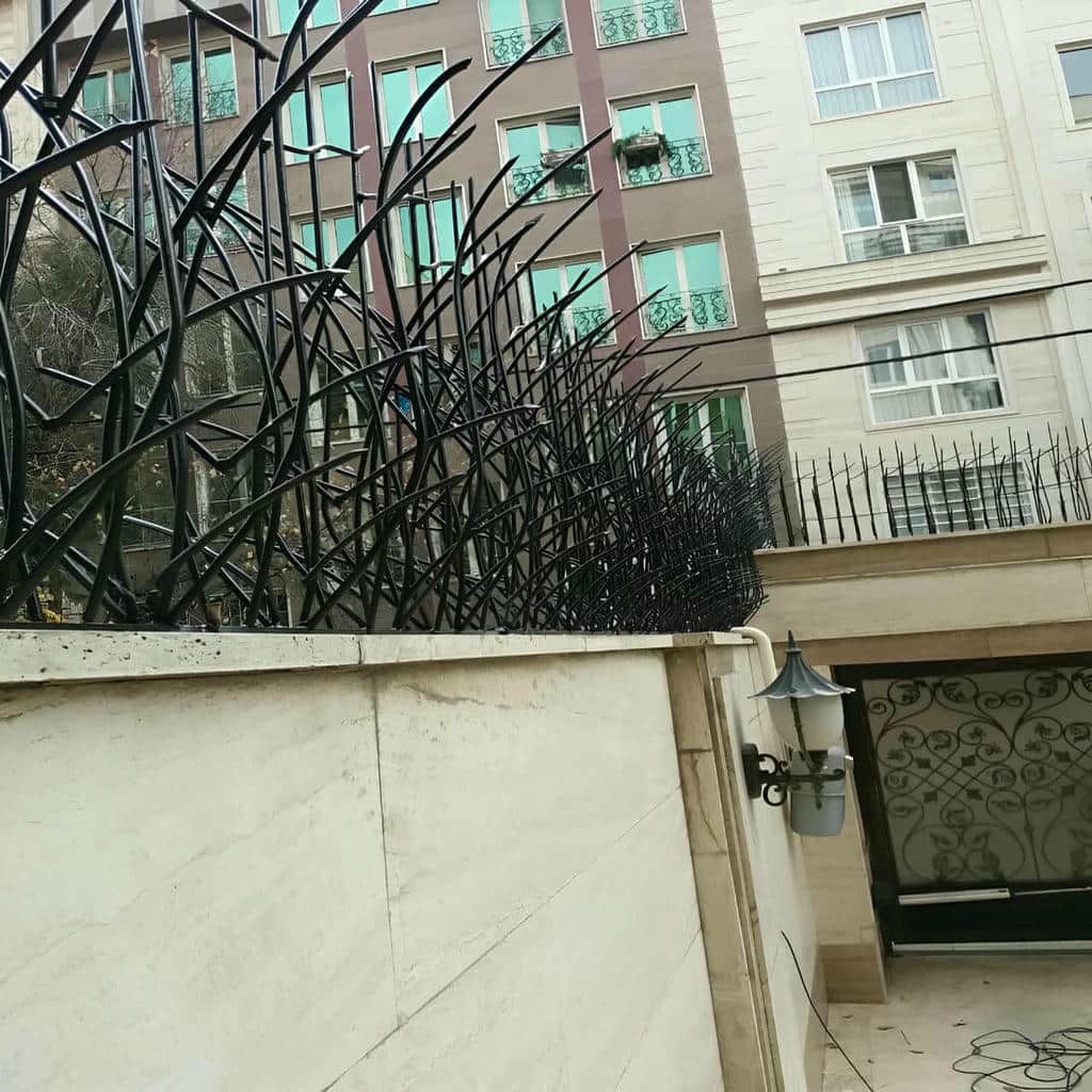 نرده دیوار حیاط مدل شاخ گوزنی