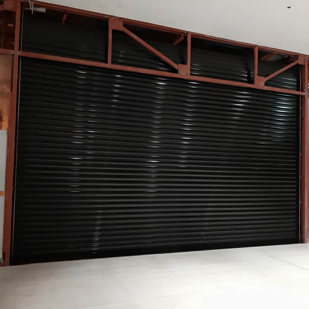 کرکره پارکینگ اتوماتیک با موتور مناسب خودرو