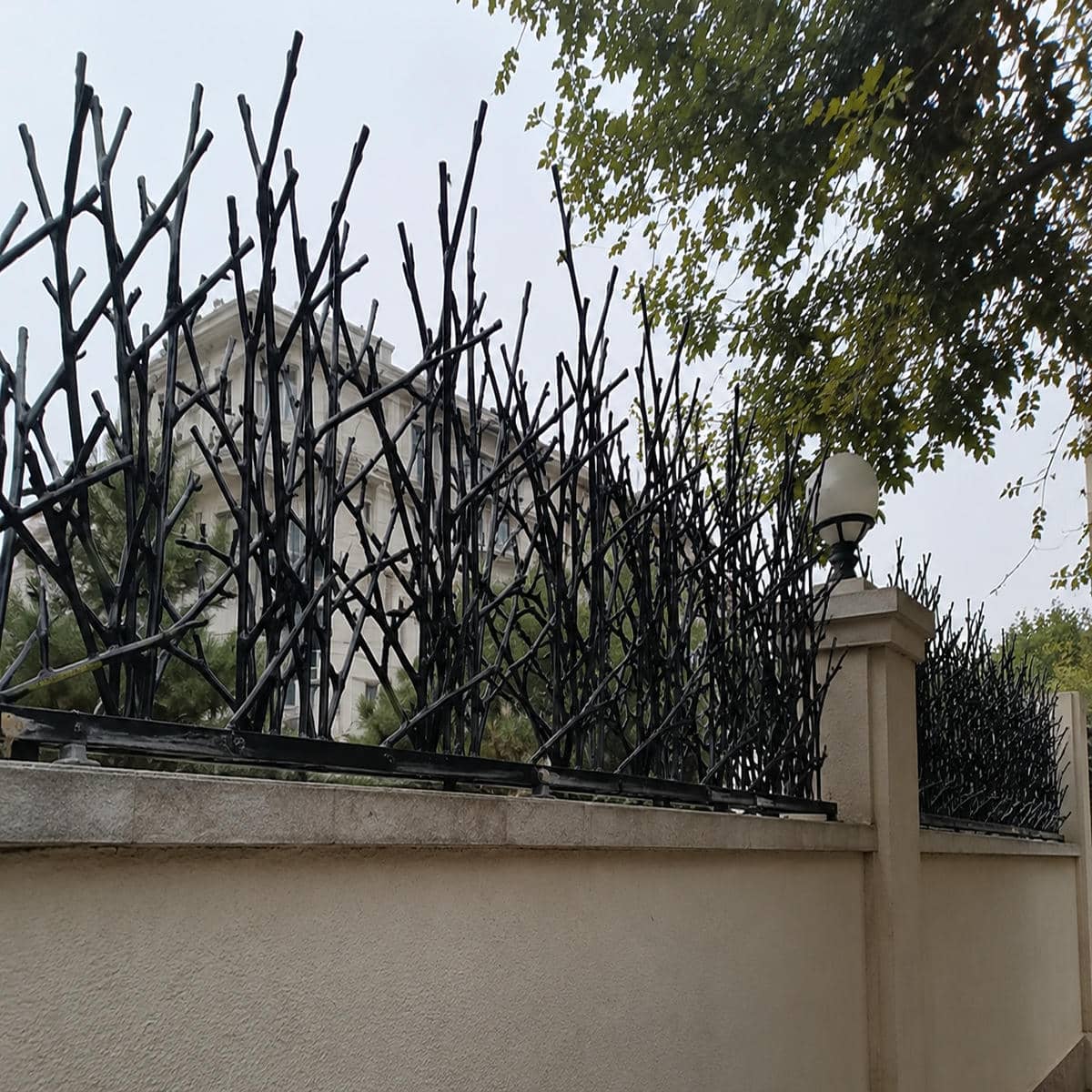 نرده دیوار حیاط فلزی سفارشی
